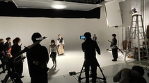 ★殺陣師 募集★【殺陣あり 剣劇ありのエンタメ時代劇で殺陣師・アクション監督をできる方求む！】 キャパ300～500人程度の劇場公演で殺陣指導・アクション演出を出来る方求む！ ～事業拡大につき殺陣師・アクション監督・殺陣師補佐の募集～ ［経験不問・諸条件要相談］ ■殺陣師・AC監督の募集■