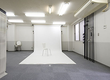 女優(志望)の方 新宿のスタジオで, 無料宣材撮影いたします。