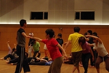 【WS 1月6～9日】Contact Improvisation Meeting Japan 2012 ／京都の暑い夏事務局