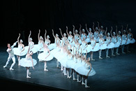 レニングラード国立バレエ〜ミハイロフスキー劇場〜『白鳥の湖』