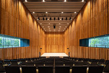高槻城公園芸術文化劇場　南館・太陽ファルマテックホール