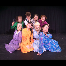 青春ダンス集団「昭和レディ」