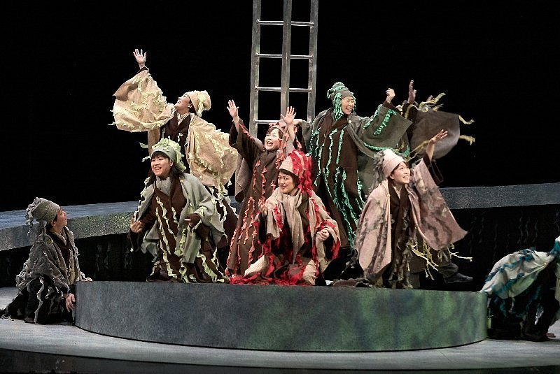 オペラ『森は生きている』新演出（2005.01）