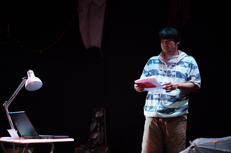 『Whoへの返事』舞台写真／撮影：西山珠生さま