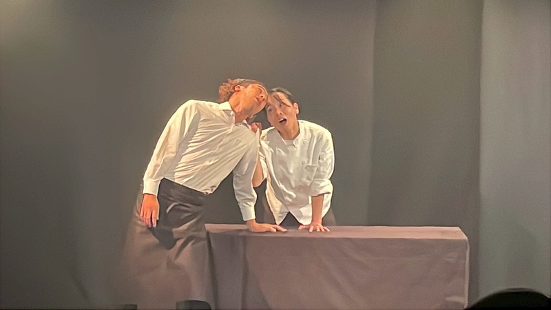 シェフ上泉　舞台写真