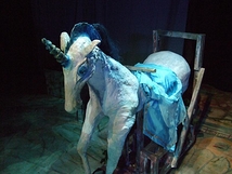 「リンデンバウム～回転木馬の柩～」の木馬