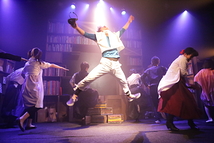 「人皮の本と舞い天狗」