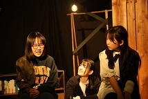 第一回公演「溶けるようにして見て」