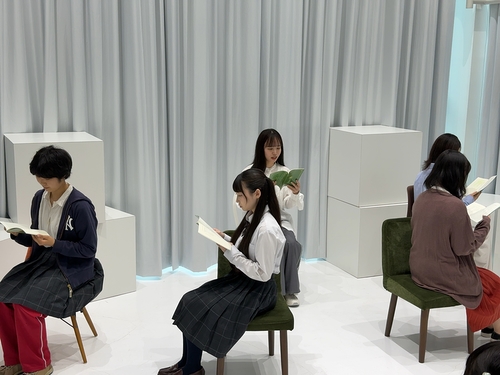 朗読劇『孤独な星のほどきかた』公演写真