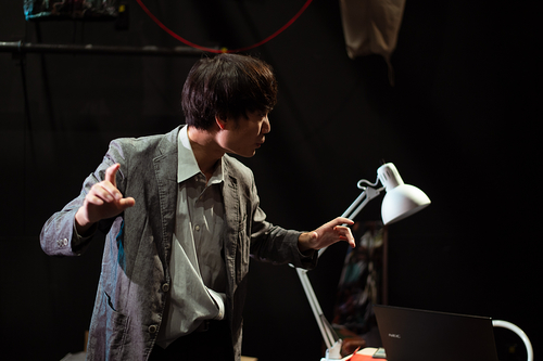 『Whoへの返事』舞台写真／撮影：西山珠生さま