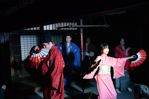 音連れ梅にしのぶ浦　公演写真１